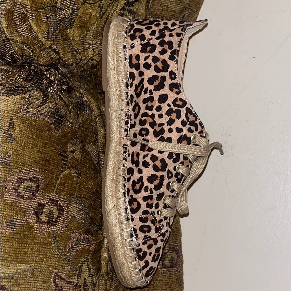 Chic Leopard Print Espadrilles - image 8